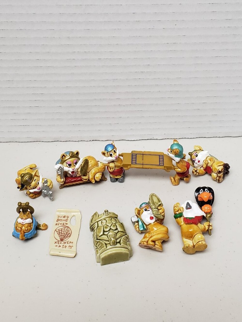 Kinder Surprise Egyptian Cats